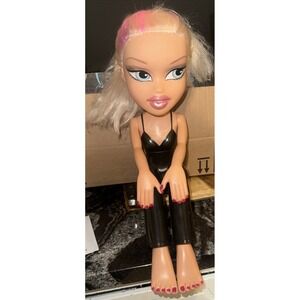 Bratz The Movie Cloe Doll Full Body Funky Fashion Makeover Styling Head